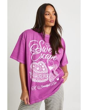 Boohoo Sweet Escape Printed T-Shirt - Rosa