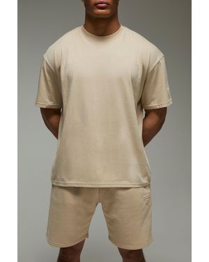 BoohooMAN Man Active Training Dept Oversize T-Shirt & Shorts - Natur