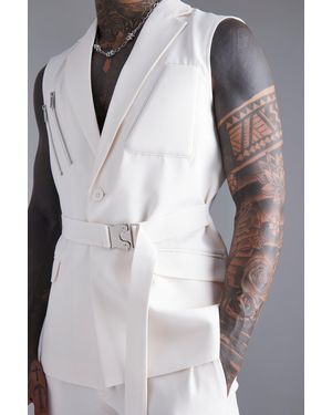 BoohooMAN Single Breasted Sleeveless Suit Jacket - Natural