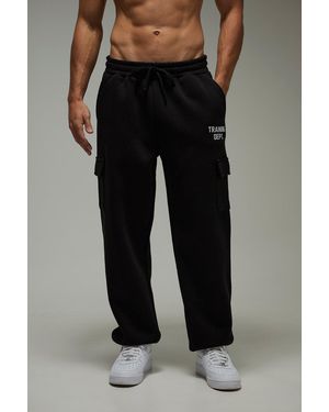 BoohooMAN Training Dept Oversized Cargo Jogger - Schwarz