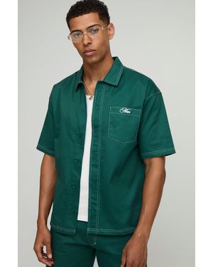 BoohooMAN Twill Contrast Stitch Embroidered Short Sleeve Shirt - Green