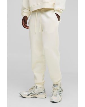 BoohooMAN Basic Regular Fit Jogger - White