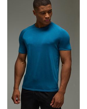 BoohooMAN Active Lightweight Essentials Gym Regular Fit Raglan T-Shirt - Blue