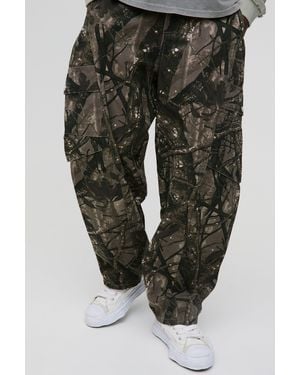 BoohooMAN Balloon Forest Camo Cargo Pants - Green