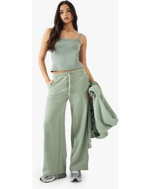 BoohooMAN Dsgn Studio Embroidered Straight Leg Jogger - Green