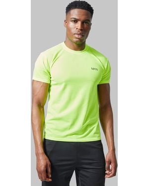 Boohoo Active Slim Fit Perfomance T-Shirt - Green