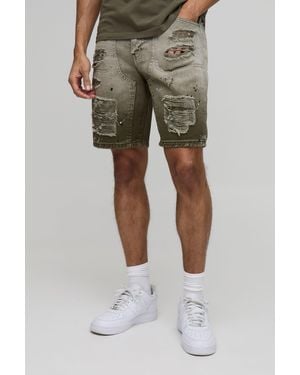 BoohooMAN Straight Fit Ripped Carpenter Paint Splatter Jean Shorts - Green