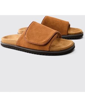 Boohoo Sandalias Estilo Skater Con Suela De Ante Sintético - Marrón