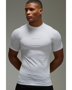 BoohooMAN Common Pace Running Muscle Fit Mesh T-Shirt - Grey