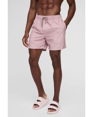 BoohooMAN Mid Length Checkerboard Swim Short - Pink