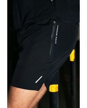 BoohooMAN Common Pace Running Double Waistband 5Inch Short - Black
