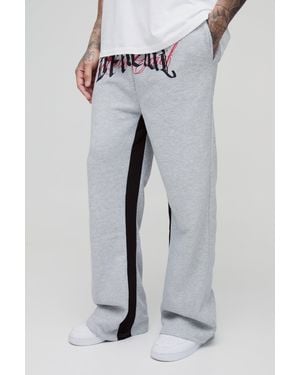 BoohooMAN Tall Official Embroidery Relaxed Flare Joggers - Grey