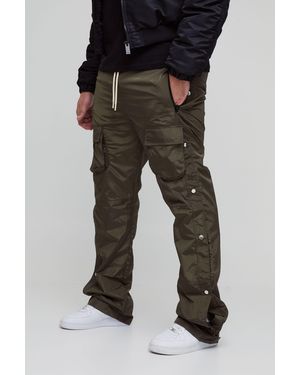BoohooMAN Plus Elasticated Waist Slim Flare Stacked Cargo Pants - Black