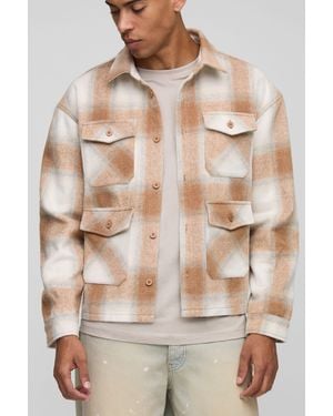 Boohoo Kariertes Oversize Cargo-Overshirt - Natur
