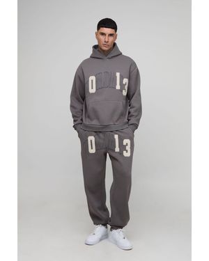 BoohooMAN Tall Oversized Boxy Worldwide Applique Hoodie - Gray