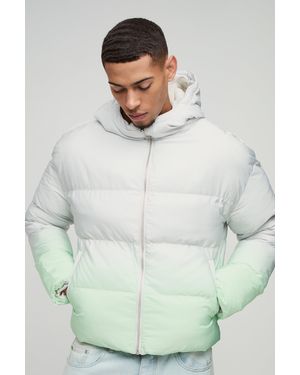 BoohooMAN Kastige Steppjacke mit Farbverlauf und Kapuze - Grün