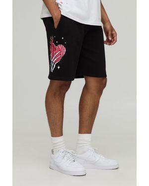 BoohooMAN Oversized Mid Length Heart Graphic Shorts - Black