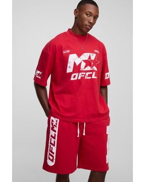 BoohooMAN Oversized Boxy Extended Neck Graphic T-Shirt And Oversized Short Set - Red