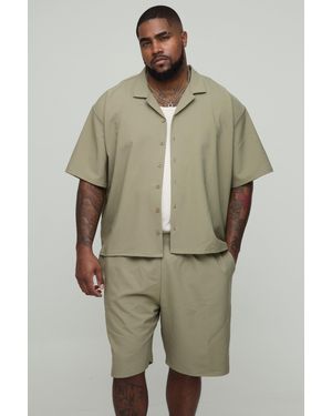 Technic Plus Oversized Boxy Technical Stretch Revere Shirt & Comfort Short Set - Green