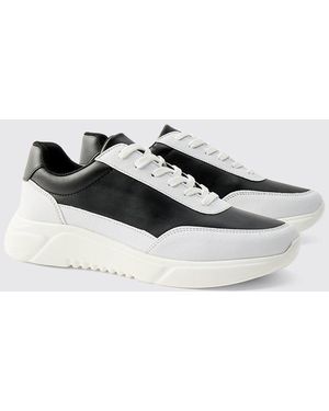 BoohooMAN Man Sneaker mit klobigem PU- & Wildleder-Einsatz - Weiß