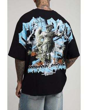 BoohooMAN Tall Oversized Heavyweight Large Scale Print Gothic T-Shirt - Black