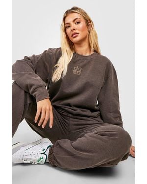 BoohooMAN Dsgn Studio Puff Print Overdyed Sweatshirt Tracksuit - Brown