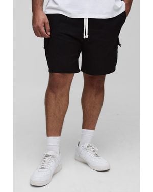 BoohooMAN Plus Elasticated Waist Relaxed Fit Woven Tab Cargo Shorts - Black