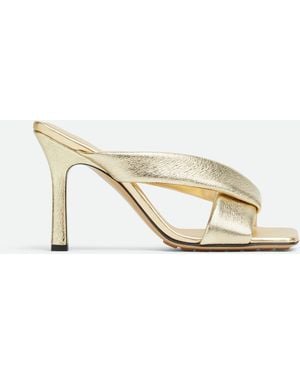 Bottega Veneta Lambskin Riva Heeled Mules 90 - Natural