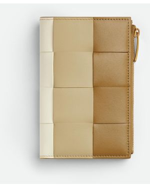 Bottega Veneta カセット ミディアム 二つ折りウォレット - ナチュラル