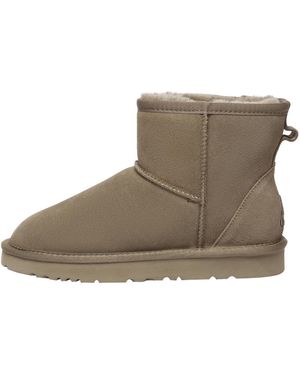 EVER AU Ostrich Leather Short Boots - Brown