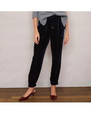 Wyse Aniyah Silk Velvet Trousers - Black