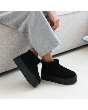 Where's That From 'Zyla' Flatform Fur Lining Ankle Boot - Grey