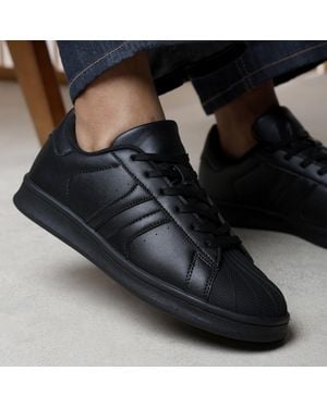 Where's That From Yamileth Stripe Panel Detailed Trainer - Black