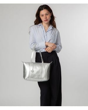 NiNa Amora 'Leonor' Metallic Leather Tote Bag - Grey