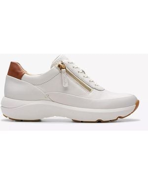 Clarks Tivoli Zip Off Lea Trainer - White