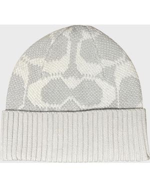 COACH Jumbo Signature Beanie Chalk - White
