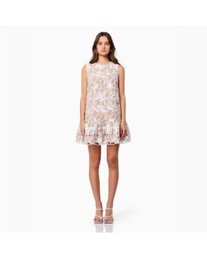 Elliatt Heartbeat Broderie Lace Mini Dress - Pink
