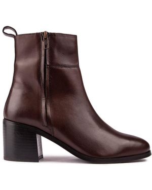 Sole Greer Zip Boots - Brown