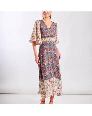 Needs No Label Contrast Floral Angel Sleeve Midi Dress - Red