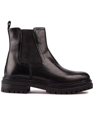 Sole Goldie Chelsea Boots - Black