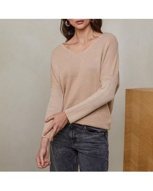 Sofiacashmere Camel Cashmere Blend V-Neck Lace Jumper - Natural