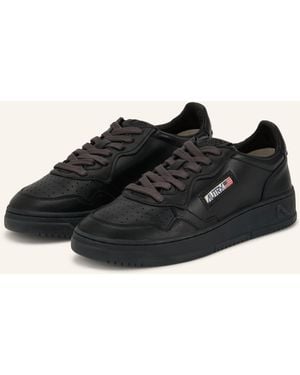 Autry Sneaker MEDALIST LOW WOM - Schwarz