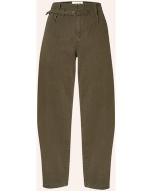 Item M6 Mom Jeans RELAXED HIGH RISE - Grün