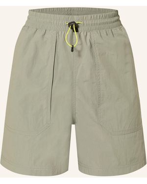 Meru Trekkingshorts AVIGNON - Grün