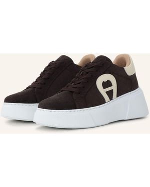 Aigner Plateau sneaker ELAINE 16A - Schwarz