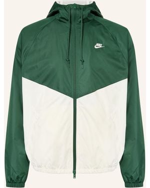 Nike Funktionsjacke WINDRUNNER - Grün