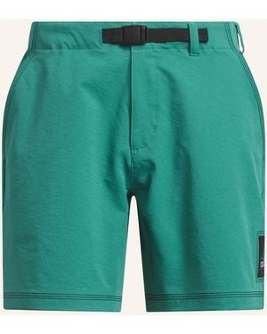 adidas EQUIPMENT SHORTS - Grün