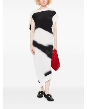 ワンピース SHADOW STUDY PLEATS SOLID isseydress_e9deddf2-40f9-4b1e-