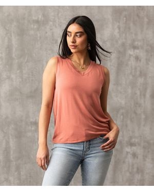 Buckle Black Eased V-Neck Tank Top - Red