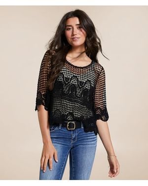 Veveret Boxy Crochet Top - Black